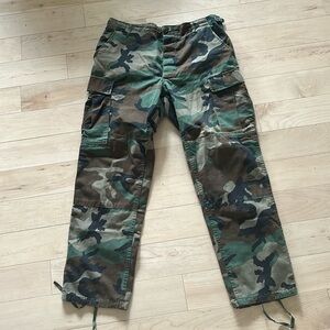 Men’s Camo Cargo Pants